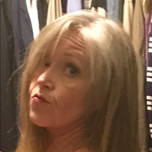 Meet your Posher, Juli - Picture 3 of 8